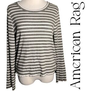 XXL American Rag Cie lightweight sweater